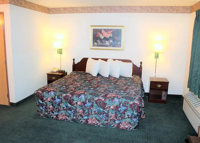 Amerivu Inn & Suites Cumberland